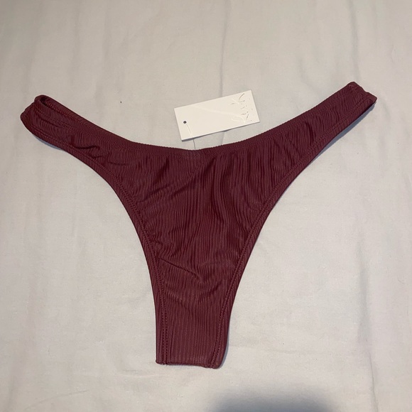 Nostalgia Ris-K Swim bottom - Picture 2 of 7